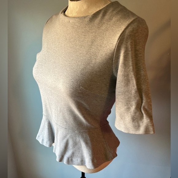 Club Monaco Short Sleeve Grey Peplum Top - Picture 8 of 14
